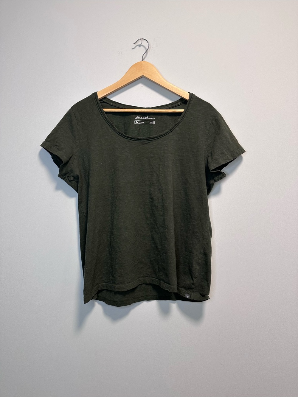 Eddie Bauer Short Sleeve Scoop Neck Tee in Dark Olive